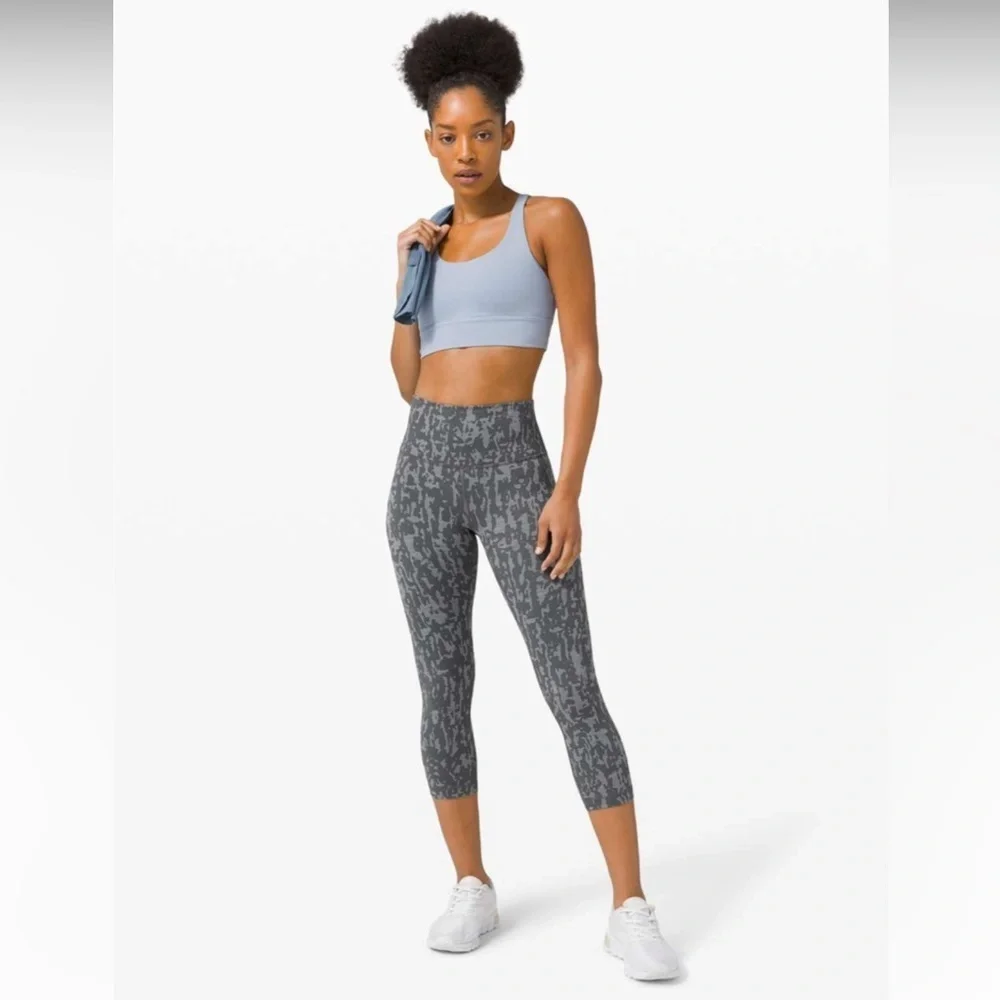 Lululemon Wunder Train High-Rise Crop 21